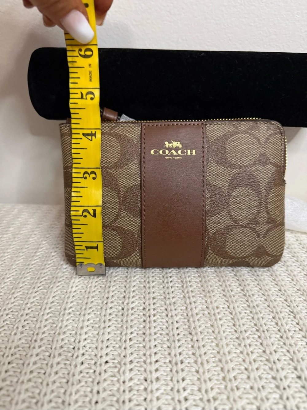 Coach NWT Signature Coated Canvas Wristlet in Brown